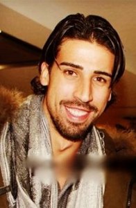 SAMI KHEDIRA német középpályás